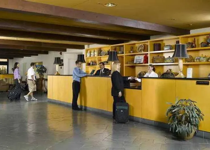 Doubletree By Hilton Tucson-reid Park Hotel