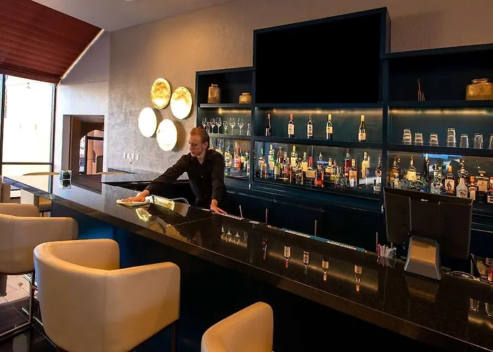Doubletree By Hilton Tucson-reid Park Hotel