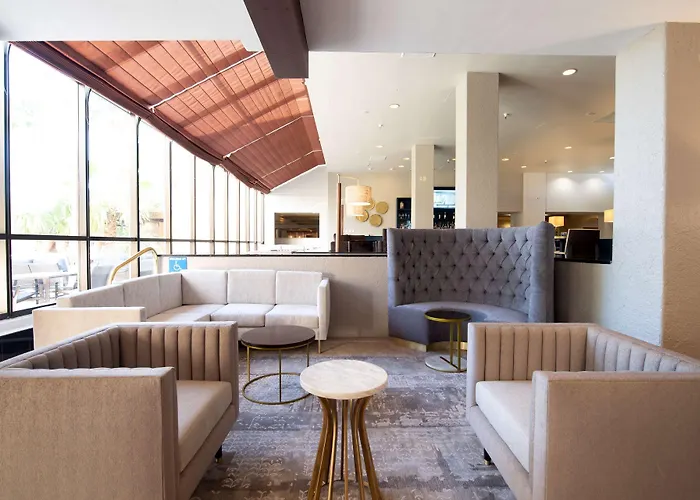 Doubletree By Hilton Tucson-reid Park Hotel 3*