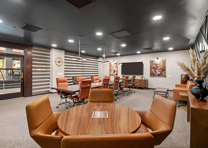 Doubletree By Hilton Tucson-reid Park Hotel
