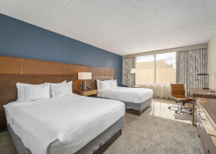 Hotel Doubletree By Hilton Tucson-reid Park 3*