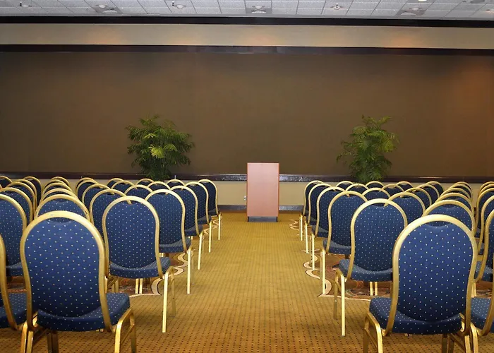 Doubletree By Hilton Tucson-reid Park Hotel Tucson